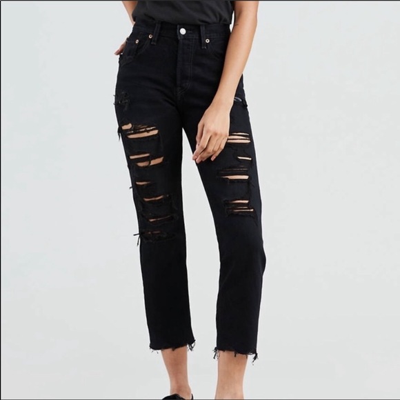 Levi's Denim - Distressed 501 Cropped Levi’s